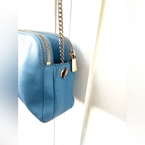 FURLA Blue Leather 2-Way Crossbody Clutch Champagne Chain Double Zip - Picture 4 of 10